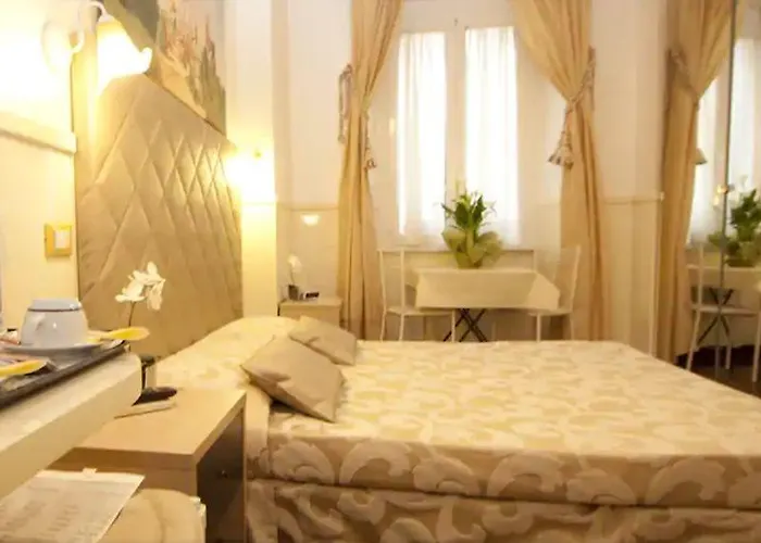 Le Di Via Ottaviano - In 2* Рим