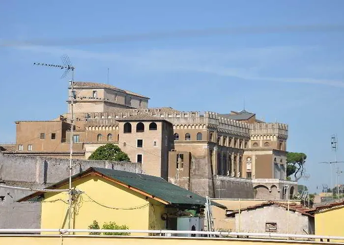 Le Di Via Ottaviano - In Отель типа "постель и завтрак" Рим