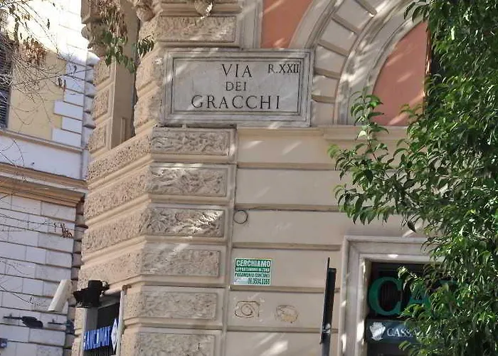 Oda ve Kahvaltı Le Di Via Ottaviano - In